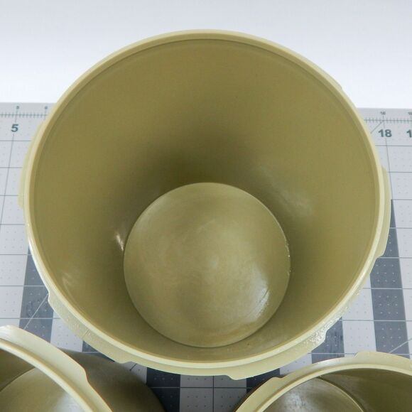Tupperware Avocado Green Servalier Nesting Canister Set of 3 805 807 809 - Picture 14 of 15